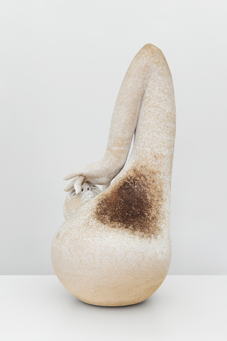 Untitled, 2021,
stoneware, gesso, beeswax,
62 x 29 x 39 cm